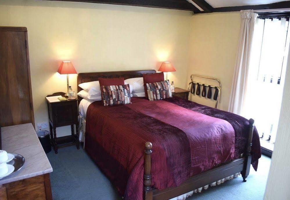 At The Farmhouse Hunters Hall Dereham Exterior photo